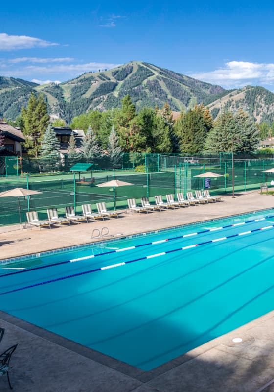 svr_olympicpool_swimming_summer_2012_syms_kevin